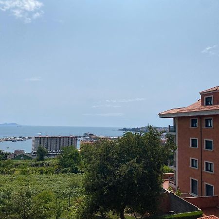 桑亨霍Apartamento Con Vistas Al Mar, Piscina Y Parking公寓 外观 照片